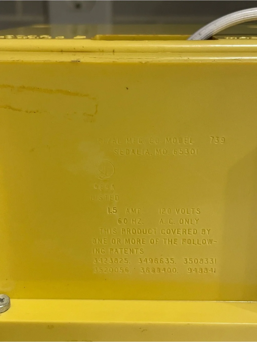 Vintage Rival Model 739 Automatic Electric Can Opener Harvest Yellow Made in USA